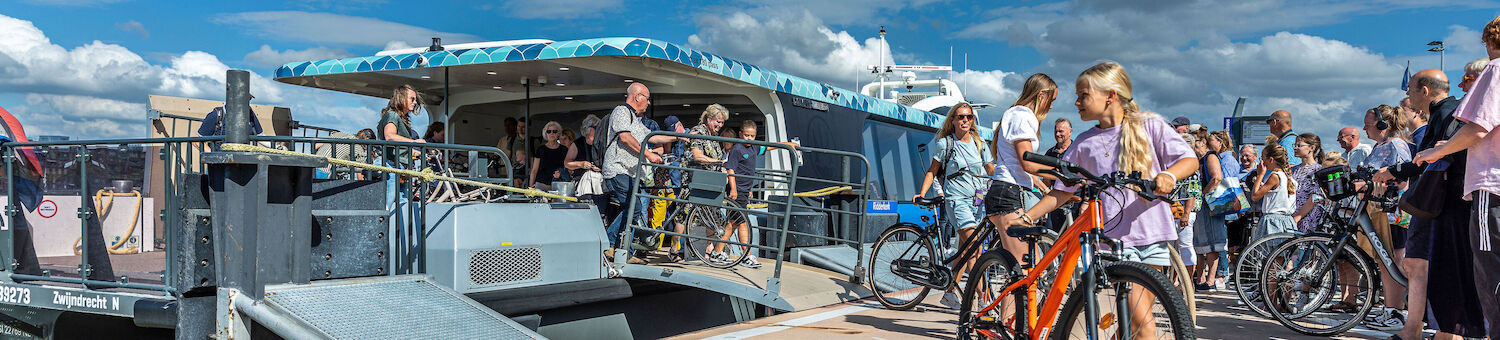 een groene beleving met de waterbus - energiekrant Smart Delta Drechtsteden