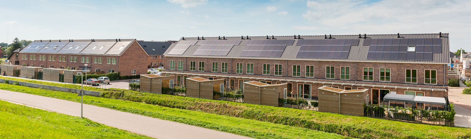 Hoeveel zonnepanelen passen op mijn dak? Kijk op zonnedakje.nl Energiekrant Smart Delta Drechtsteden